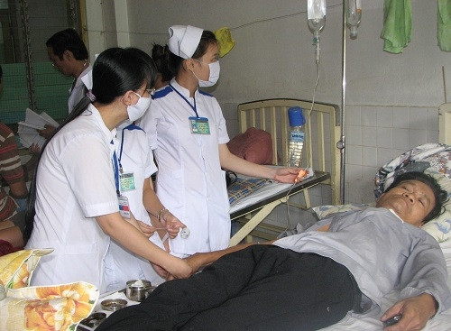 "Muỗi nhà vua" và nỗi ám ảnh mất mạng vì sốt xuất huyết ảnh 2