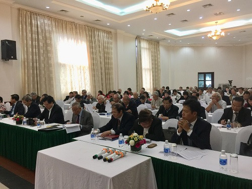 Đông đảo đại biểu dự Hội nghị Đông đảo đại biểu dự Hội nghị