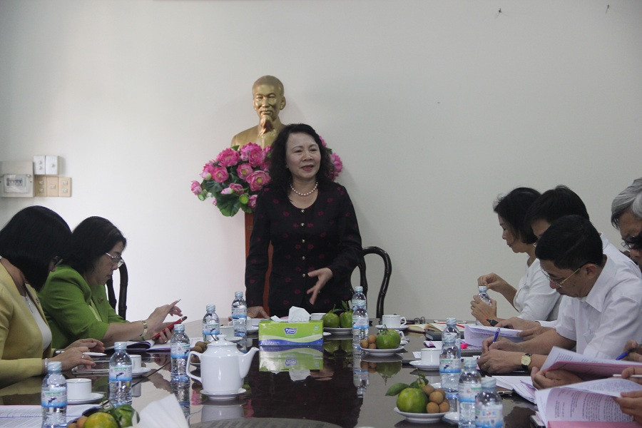 Đoàn công tác làm việc tại UBND quận Bình Tân