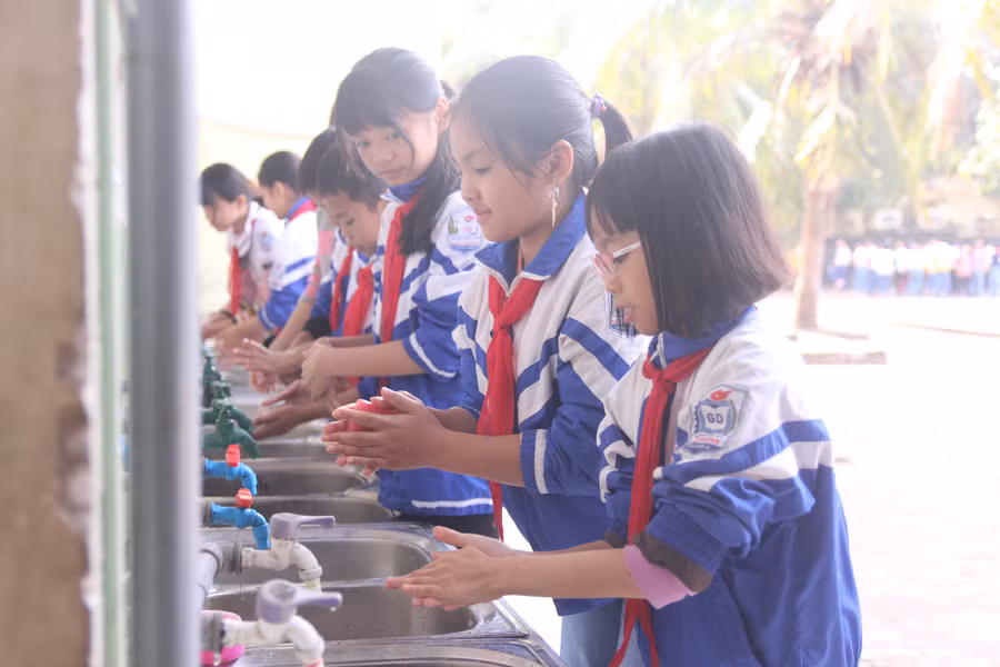 Nhà trường cần làm gì sau khi học sinh đi học lại trong dịch nCoV