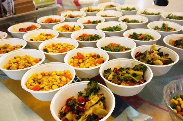 Làm 1000 cái bánh bao cho vợ ăn cả năm trước khi đi đóng quân ảnh 2 Yin muốn mỗi khi ăn, vợ anh sẽ không cô đơn và luôn cảm thấy có anh bên cạnh.