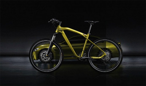 BMW Cruise M-Bike Limited Edition chỉ có 500 chiếc bán ra.