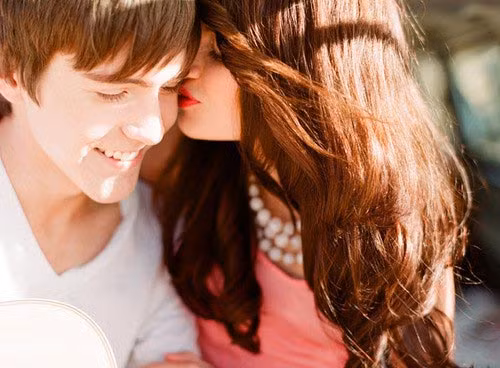 3 lý do nên yêu một anh chàng sống chung cùng bố mẹ