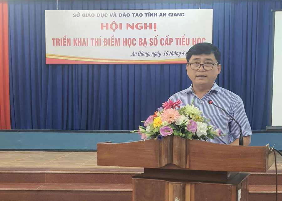 Ông Nguyễn Quốc Khanh - Phó Giám đốc Sở GD&ĐT An Giang phát biểu tại Hội nghị. Ông Nguyễn Quốc Khanh - Phó Giám đốc Sở GD&ĐT An Giang phát biểu tại Hội nghị.