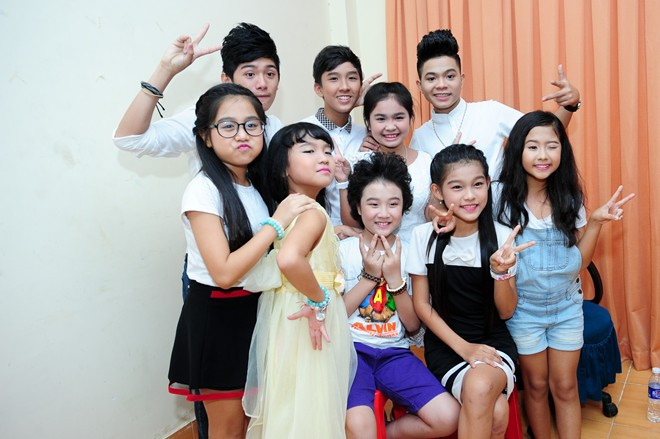 Sau cuộc thi, các em nhỏ và gia đình đều đã có dự tính của riêng mình. d