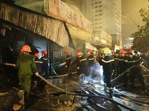 Báo động phòng cháy tại các chợ Hà Nội ảnh 1