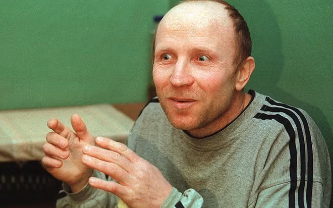 Cảnh sát Ukraine bắt Anatoly Onoprienko vào năm 1996. Họ cho biết số nạn nhân chết dưới tay Onoprienko lên đến 52 người từ năm 1989 đến 1996. Y nhận án tù chung thân, nhưng qua đời vào năm 2013 vì đau tim.