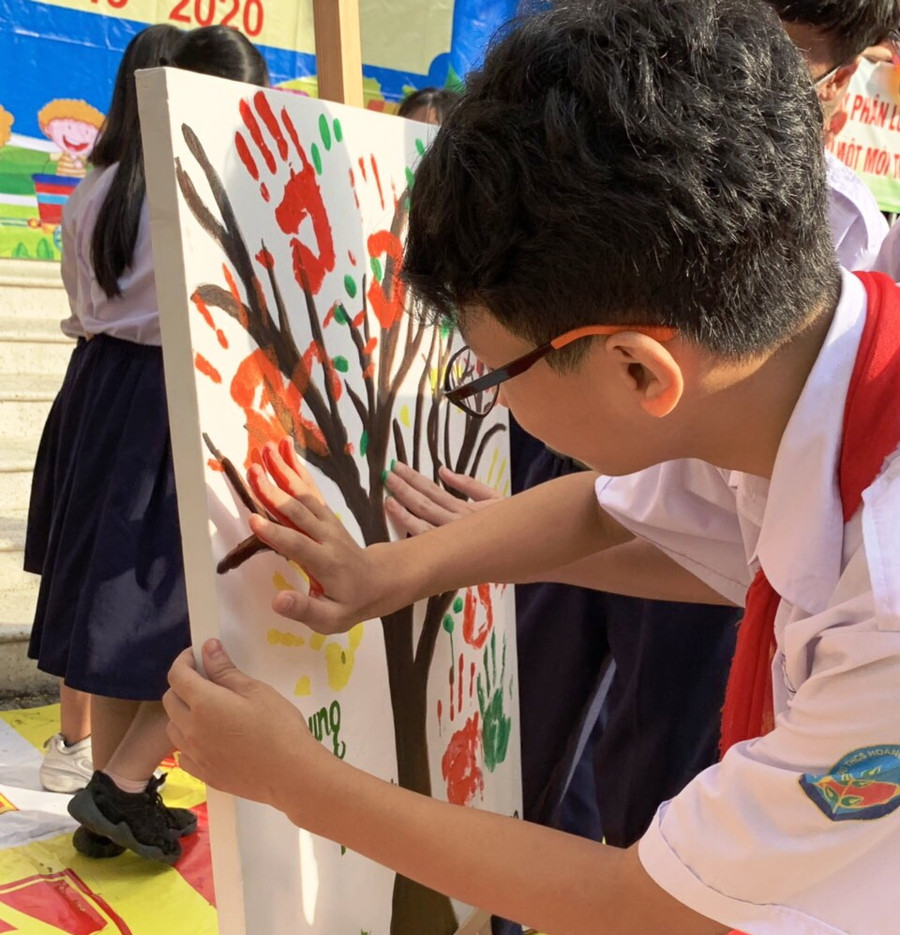 Cùng cam kết bảo vệ môi trường