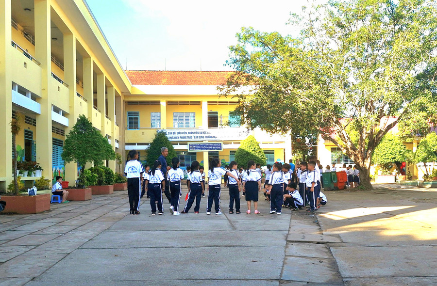 Học sinh các cấp ở An Giang được nghỉ Tết Nguyên đán Giáp Thìn 2 tuần từ 5/2 đến hết ngày 18/2/2024. Học sinh các cấp ở An Giang được nghỉ Tết Nguyên đán Giáp Thìn 2 tuần từ 5/2 đến hết ngày 18/2/2024.