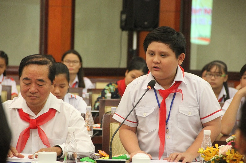 Nhiều ý kiến được bày tỏ tại buổi gặp gỡ