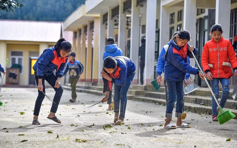 Giờ lao động của học sinh Trường Phổ thông Cao Sơn.