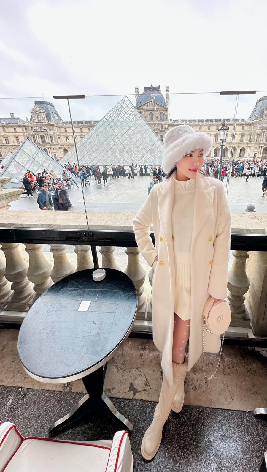 Quỳnh Thư bất ngờ ẩn ý chia sẻ sau loạt ồn ào tình ái với chồng cũ Diệp Lâm Anh.