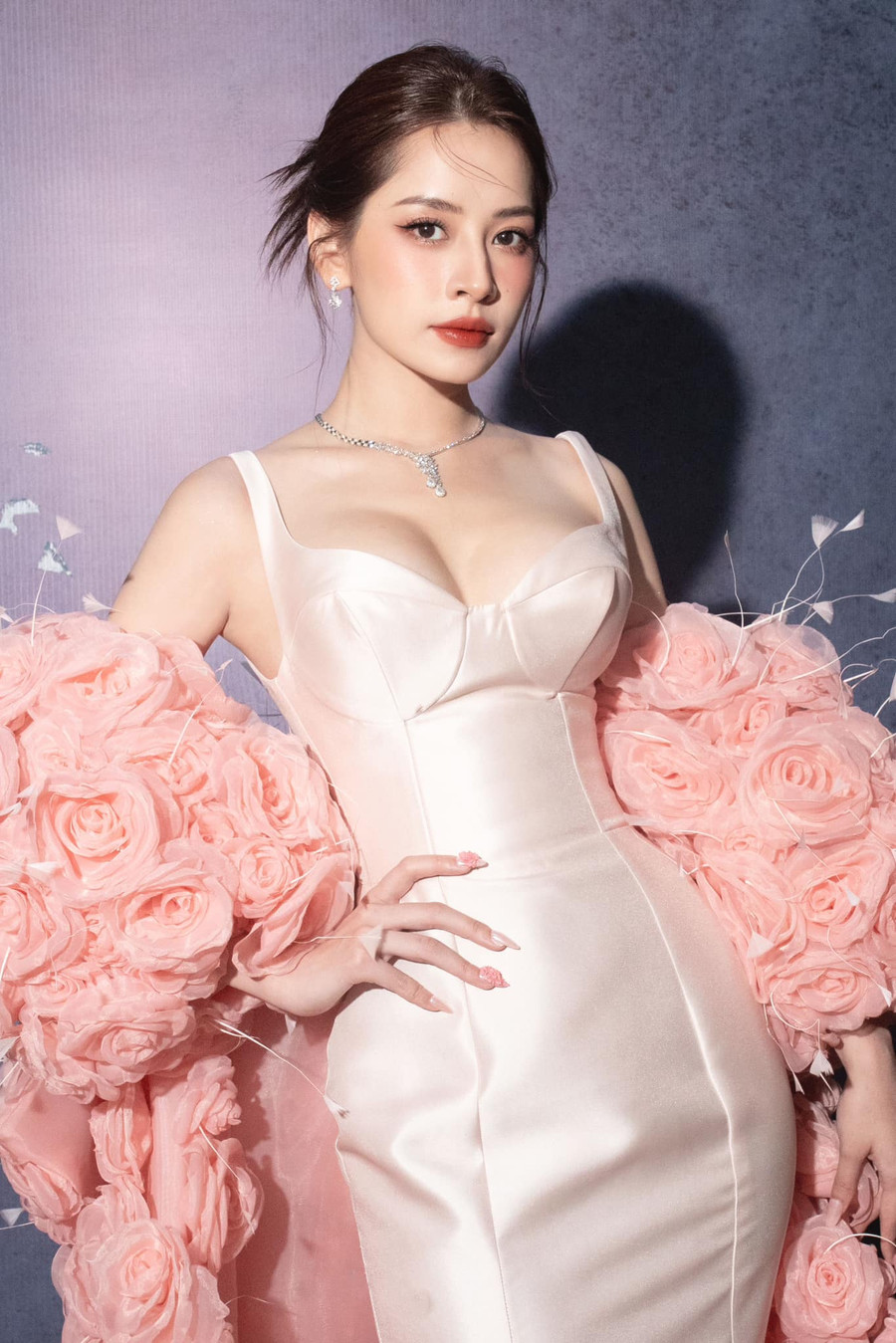 Chi Pu giành hạng 6 tại chung kết Đạp gió 2023. Chi Pu giành hạng 6 tại chung kết Đạp gió 2023.