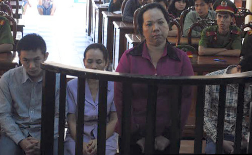 Các bị cáo tại phiên tòa. Ảnh: Lộc Hà unnamed-1-3039-1418306742.jpg