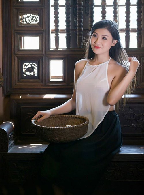 “Áo yếm mà mỏng tang, chẳng thà đừng mặc!” ảnh 6