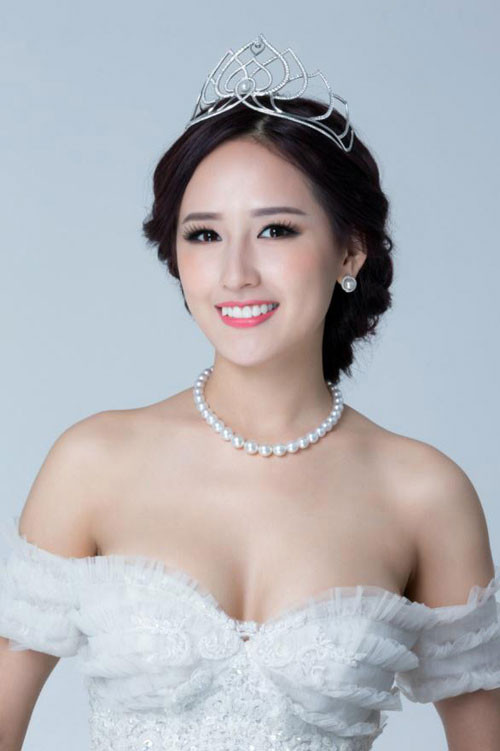 Mai Phương Thúy sau 10 năm đăng quang: Cao hơn, nở nang nuột nà hơn! ảnh 6 mai phuong thuy thay doi khong ngo sau 10 nam dang quang - 6