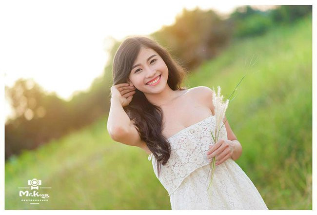 “Nữ lang y áo yếm": Không áo yếm mà ảnh nào cũng gợi cảm nghẹt thở ảnh 14