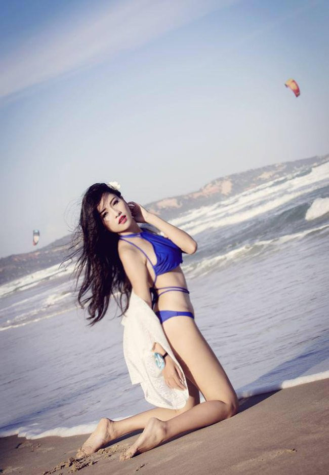 “Nữ lang y áo yếm": Không áo yếm mà ảnh nào cũng gợi cảm nghẹt thở ảnh 10