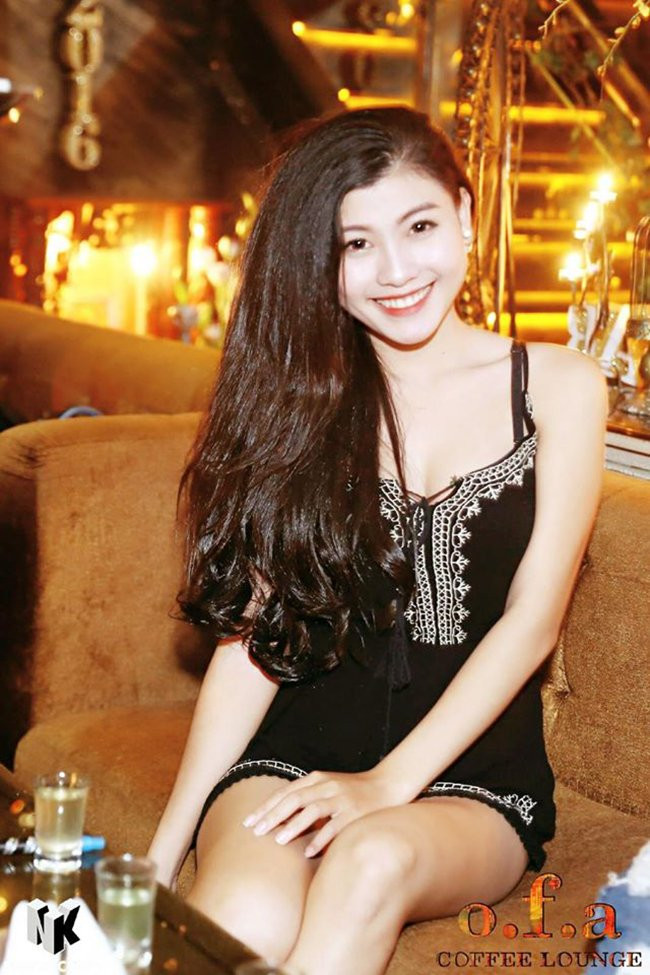 “Nữ lang y áo yếm": Không áo yếm mà ảnh nào cũng gợi cảm nghẹt thở ảnh 17