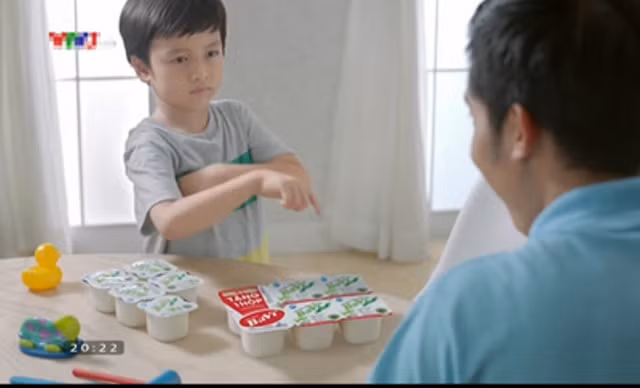 Đừng để tư duy bị méo mó vì… quảng cáo! - Ảnh 1