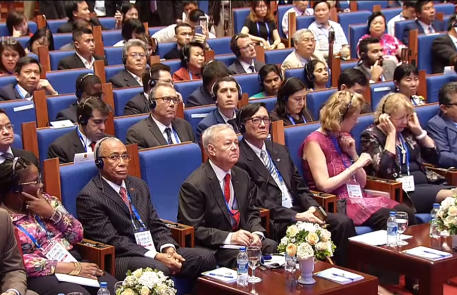 Diễn đàn đã thu hút hơn 2.000 doanh nghiệp trong vào ngoài khu vực GMS, đại diện lãnh đạo gần 40 tỉnh thành trong nước và nhiều địa phương các quốc gia thành viên