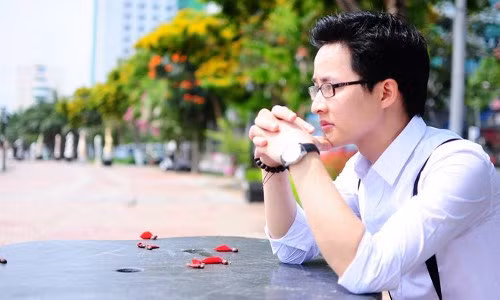 6 thay giao dẹp trai chói lọi làm dan mạng 