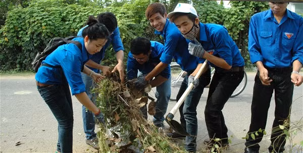 Sinh viên Trường ĐH Lạc Hồng tham dự "Tuần lễ quốc gia về nước sạch và vệ sinh môi trường" 
