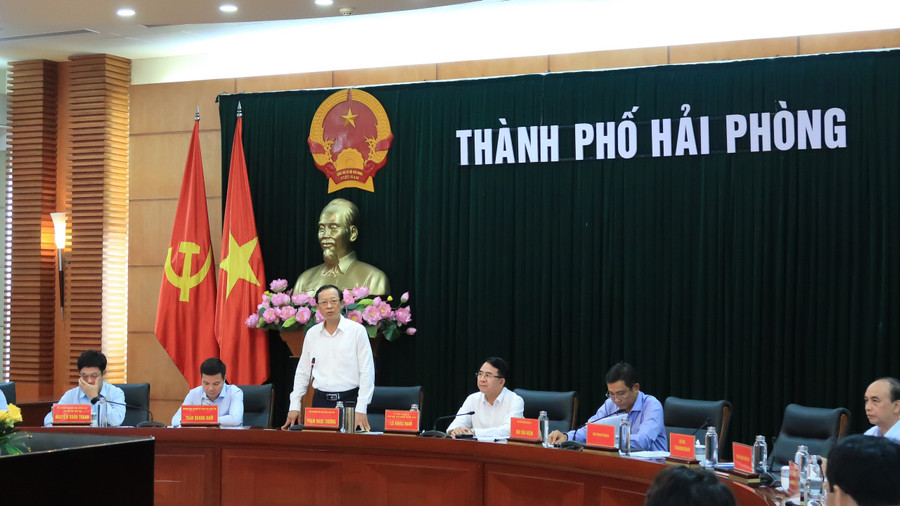 Thứ trưởng Phạm Ngọc Thưởng ghi nhận những thành quả mà Hải Phòng đạt được. Thứ trưởng Phạm Ngọc Thưởng ghi nhận những thành quả mà Hải Phòng đạt được.