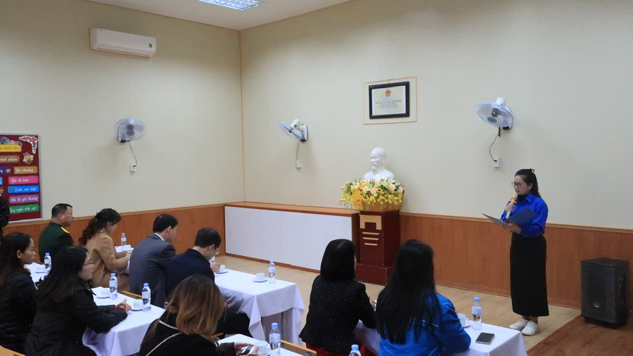 Ra mắt Công trình thanh niên “Chuyển đổi số trong quảng bá di tích lịch sử - văn hóa”. Ra mắt Công trình thanh niên “Chuyển đổi số trong quảng bá di tích lịch sử - văn hóa”.