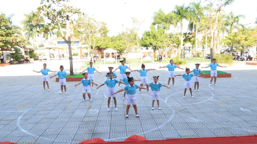 Tinh thần thể dục thể thao được lan toả qua Ngày hội. Tinh thần thể dục thể thao được lan toả qua Ngày hội.