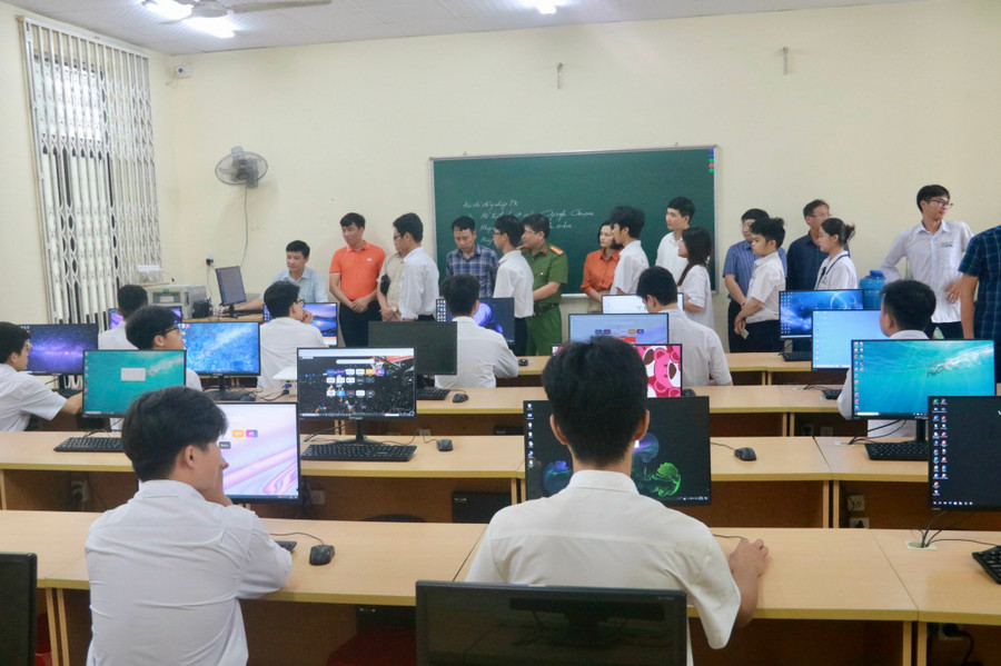 Mô hình được ển khai thí điểm tại 3 trường THPT trên địa bàn thành phố.