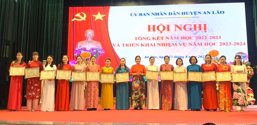 Ngành giáo dục huyện An Lão với nhiều thành tích đáng ghi nhận.