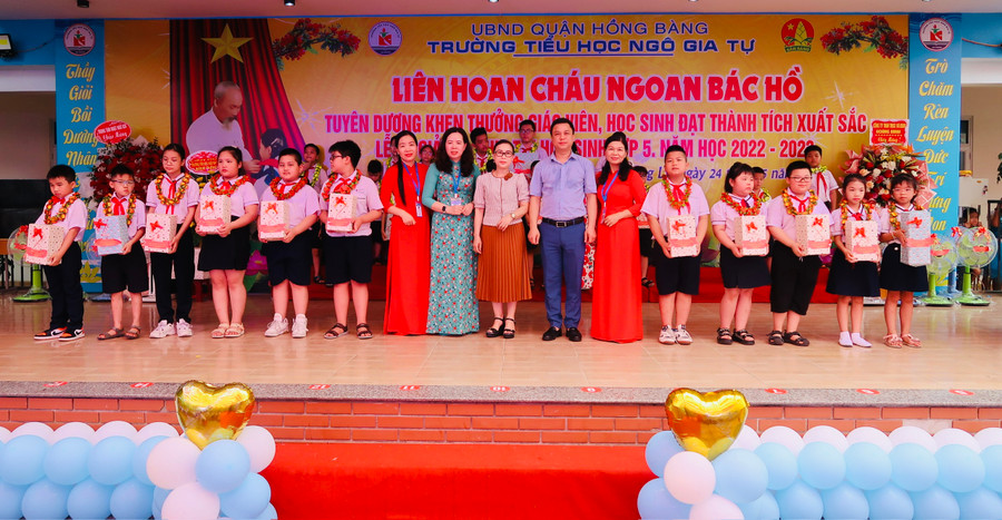 Công tác phát hiện và bồi dưỡng học sinh giỏi, học sinh năng khiếu của Trường Tiểu học Ngô Gia Tự đạt nhiều thành tích đáng kể.