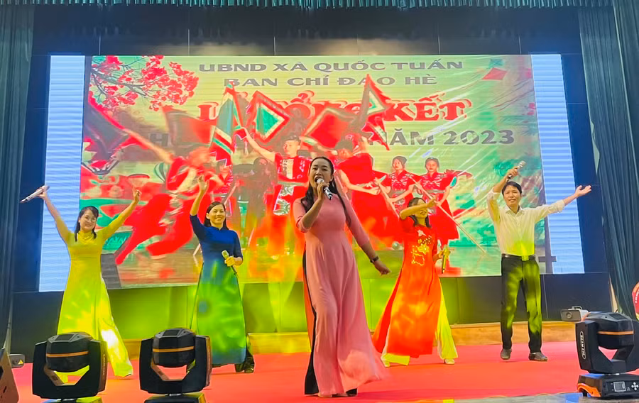 Qua Hội thi, thầy cô giáo các nhà trường có cơ hội thể hiện tài năng.