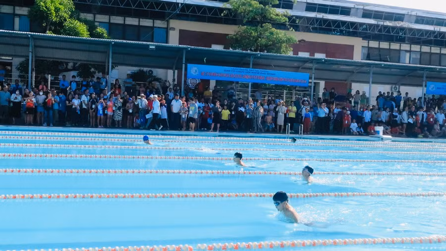 Các nội dung thi đấu môn Bơi sáng 24/10.