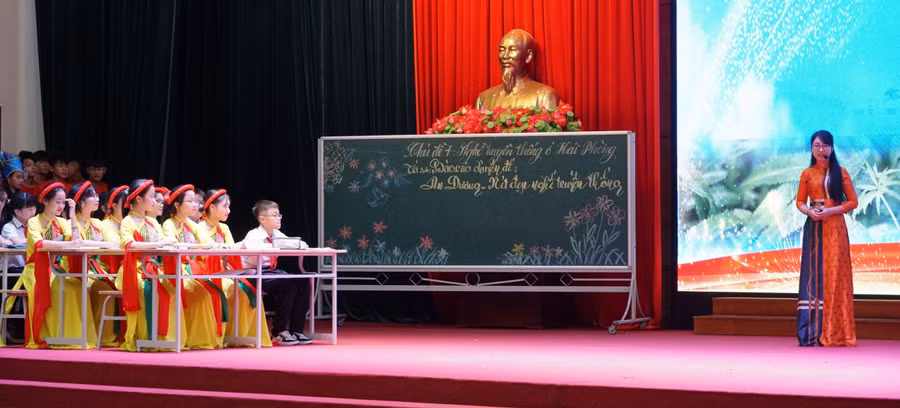 Tiết dạy của cô giáo Phạm Thị Tuyết Nhung, giáo viên Trường Trung học cơ sở Bắc Sơn cùng học sinh các Trường Trung học cơ sở Hồng Thái, Bắc Sơn và Đại Bản.