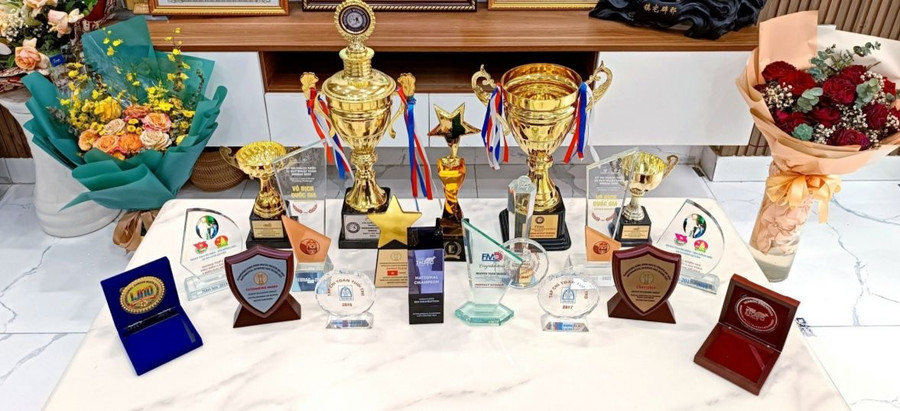 Bộ sưu tập thành tích của Tuấn Dương.