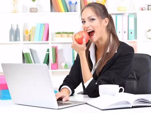 Giảm cân tại bàn làm việc