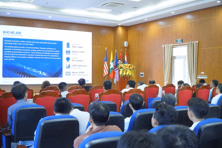 Thị trường nhân lực ngành sản xuất chip bán dẫn được dự báo là cần gấp đôi nhân lực trong vài năm tới. 