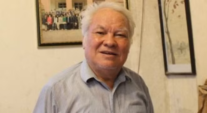 TS Nguyễn Văn Khải.
