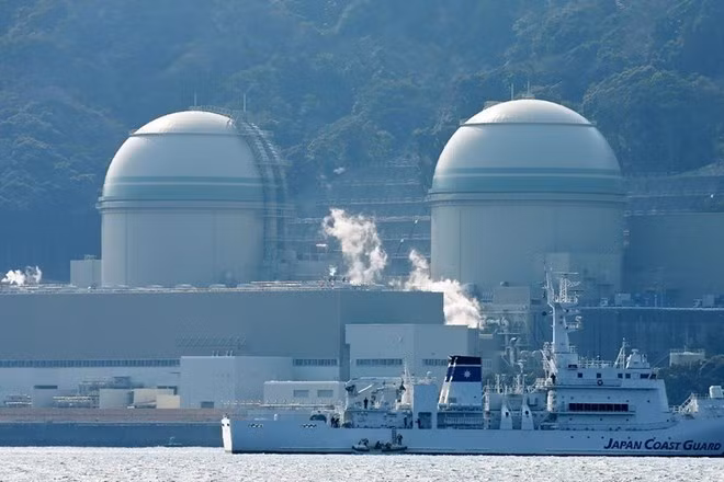 Nhật Bản phá bỏ một lò phản ứng hạt nhân cũ thiếu an toàn ảnh 1