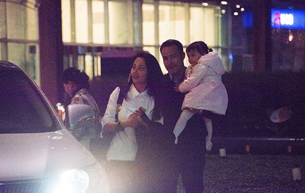 Vợ cũ Ngô Kỳ Long ngọt ngào bên chồng ngoại quốc ảnh 4 vo cu ngo ky long ngot ngao ben chong ngoai quoc - 4