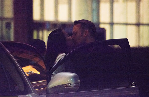 Vợ cũ Ngô Kỳ Long ngọt ngào bên chồng ngoại quốc ảnh 2 vo cu ngo ky long ngot ngao ben chong ngoai quoc - 2