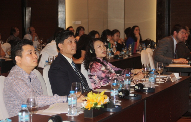 Các đại biểu tham gia Diễn đàn giáo dục 2017: Báo cáo phân tích ngành Giáo dục - Giáo dục phổ thông giai đoạn 2011 - 2015