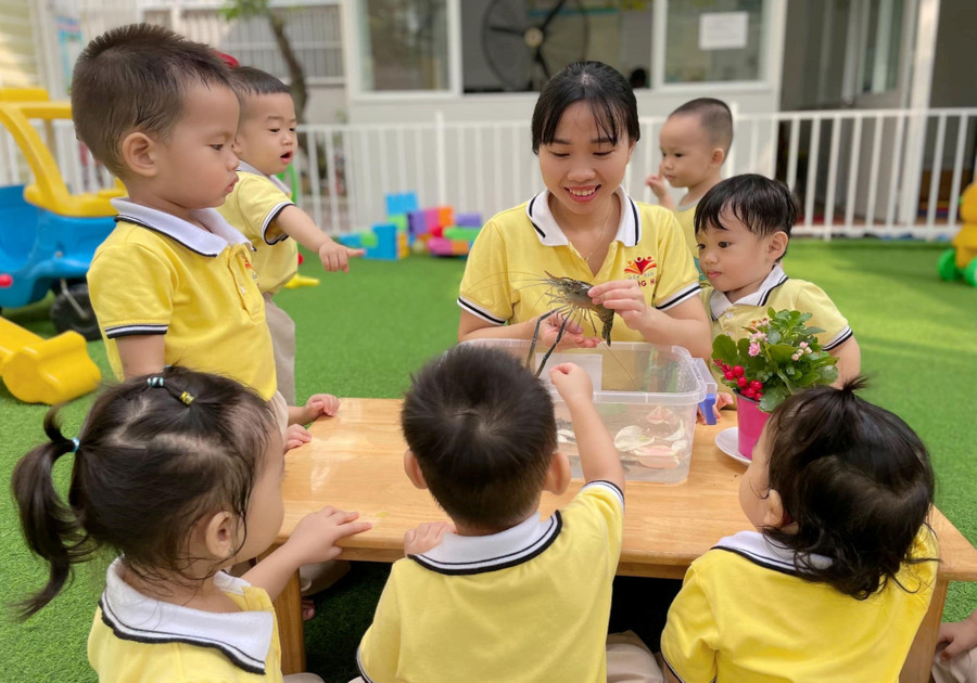 Một buổi dạy của giáo viên Trường Mầm non Hương Nắng Hồng (TP Thủ Đức).