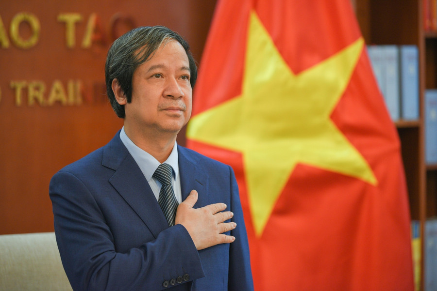 Bộ trưởng Bộ Giáo dục và Đào tạo Nguyễn Kim Sơn tại Lễ tiếp nhận nhiệm vụ Chủ tịch kênh giáo dục ASEAN nhiệm kỳ 2022 và 2023.