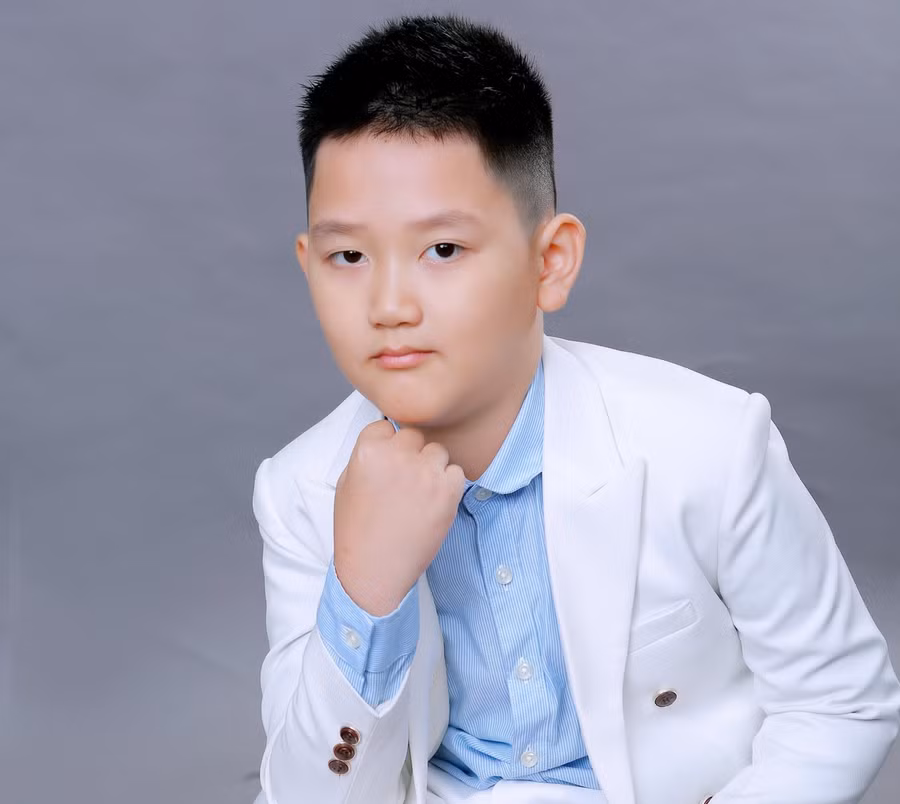 Học sinh Phạm Anh Đức, lớp 4A4 Trường tiểu học Mai Động (Hoàng Mai, Hà Nội) - Huy chương Vàng ITMC khối 4.