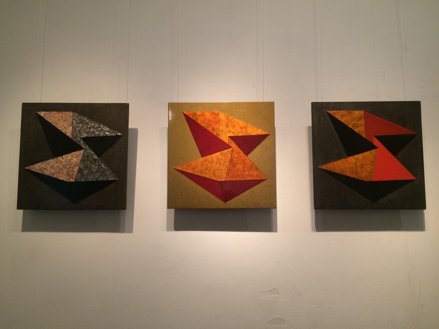 Khối ảo trên sơn mài