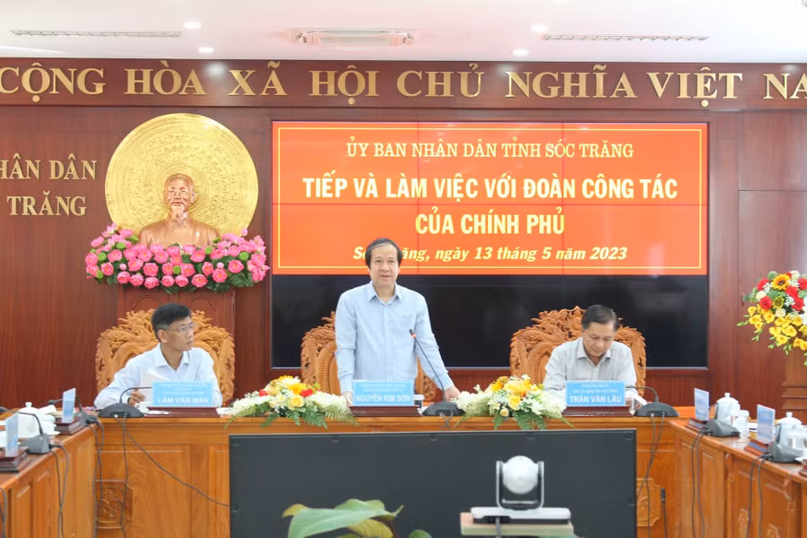 Bộ trưởng Nguyễn Kim Sơn phát biểu tại buổi làm việc với tỉnh Sóc Trăng.