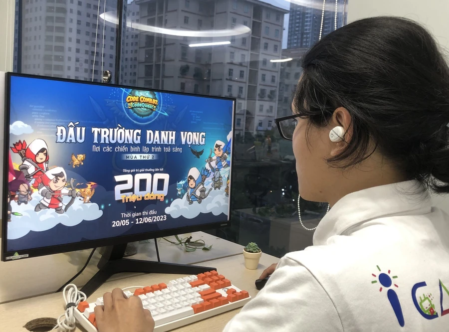 Hè này, học sinh 7 đến 15 tuổi sẽ có một sân chơi bổ ích với “CodeQuest - Đấu trường danh vọng”.